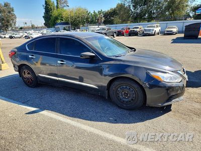 Czwarte zdjęcie samochodu z boku: 2016 NISSAN ALTIMA VIN:1N4AL3APXGC147479 - miniatura