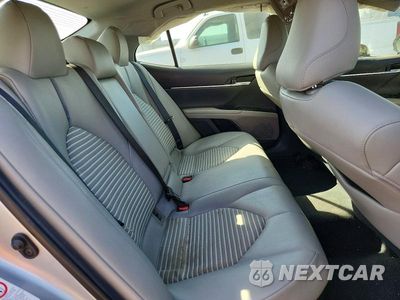 Zdjęcie 10 z 12 samochodu: 2018 TOYOTA CAMRY HYBRID SE VIN:4T1B21HK8JU507295 - miniatura
