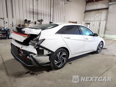 Trzecie zdjęcie samochodu z tyłu: 2024 HYUNDAI ELANTRA SEL VIN:KMHLS4DG6RU812071 - miniatura