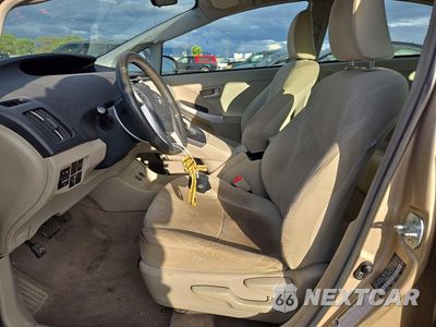 Zdjęcie 7 z 13 samochodu: 2010 TOYOTA PRIUS III VIN:JTDKN3DU9A0138405 - miniatura