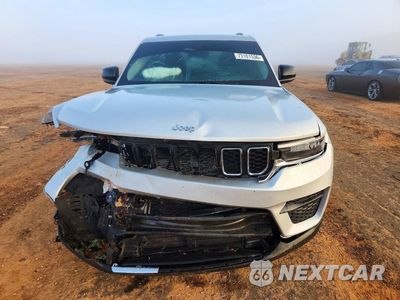 Piąte zdjęcie samochodu w środku: 2023 JEEP GRAND CHEROKEE LAREDO VIN:1C4RJHAG8PC606606 - miniatura