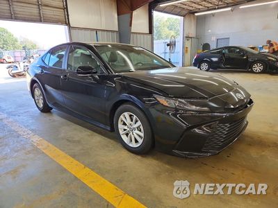 Czwarte zdjęcie samochodu z boku: 2026 TOYOTA CAMRY LE VIN:4T1DAACK2TU901428 - miniatura