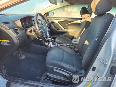 Zdjęcie 7 z 12 samochodu: 2015 HYUNDAI ELANTRA SE VIN:5NPDH4AE5FH590350 - miniatura