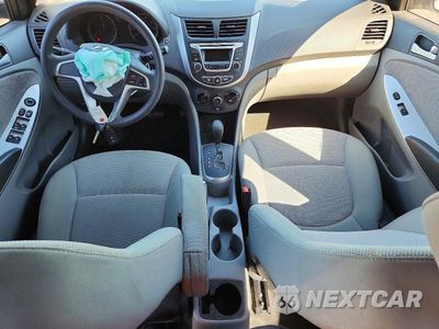 Zdjęcie 8 z 12 samochodu: 2014 HYUNDAI ACCENT GS VIN:KMHCT5AE2EU195414 - miniatura