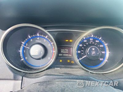 Zdjęcie 9 z 12 samochodu: 2011 HYUNDAI SONATA LIMITED 2.0T VIN:5NPEC4AB4BH185812 - miniatura