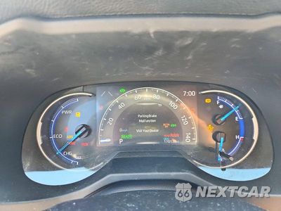 Zdjęcie 9 z 12 samochodu: 2020 TOYOTA RAV4 XSE VIN:JTMEWRFV9LJ030768 - miniatura