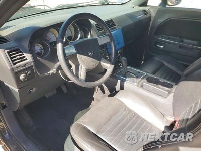 Zdjęcie 8 z 12 samochodu: 2010 DODGE CHALLENGER SE VIN:2B3CJ4DV3AH102771 - miniatura
