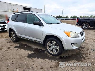 Czwarte zdjęcie samochodu z boku: 2009 TOYOTA RAV4 SPORT VIN:JTMBF32V29D002212 - miniatura