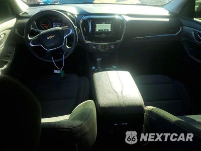 Zdjęcie 8 z 14 samochodu: 2018 CHEVROLET TRAVERSE LS VIN:1GNERFKW4JJ242289 - miniatura