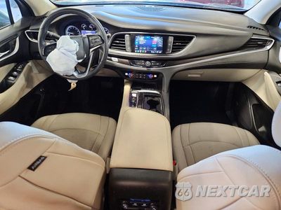 Zdjęcie 8 z 14 samochodu: 2022 BUICK ENCLAVE ESSENCE VIN:5GAEVAKW3NJ141193 - miniatura