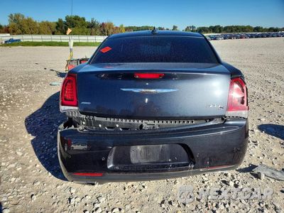 Zdjęcie 6 z 12 samochodu: 2017 CHRYSLER 300 S VIN:2C3CCAGG5HH553249 - miniatura