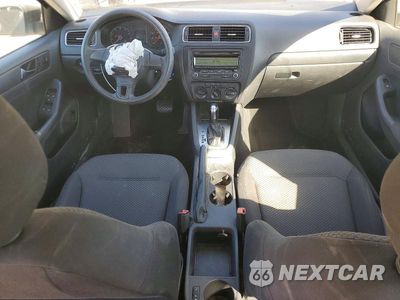 Zdjęcie 8 z 13 samochodu: 2011 VOLKSWAGEN JETTA BASE VIN:3VW2K7AJ9BM305979 - miniatura