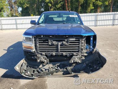 Piąte zdjęcie samochodu w środku: 2018 CHEVROLET SILVERADO C1500 LT VIN:3GCPCRECXJG529272 - miniatura