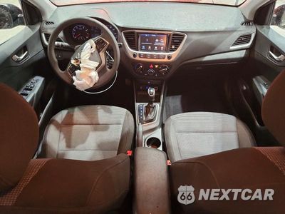 Zdjęcie 8 z 12 samochodu: 2019 HYUNDAI ACCENT SEL VIN:3KPC24A31KE068910 - miniatura