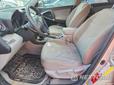 Zdjęcie 7 z 12 samochodu: 2012 TOYOTA RAV4 BASE VIN:2T3ZF4DV1CW129741 - miniatura
