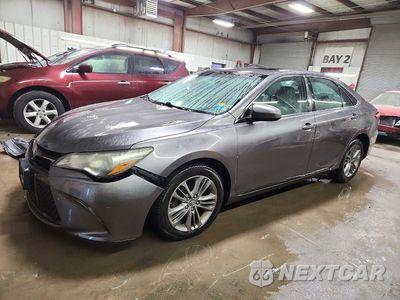 2016 TOYOTA CAMRY SE 4T1BF1FK1GU506067 - główne zdjęcie licytacji z USA - miniatura