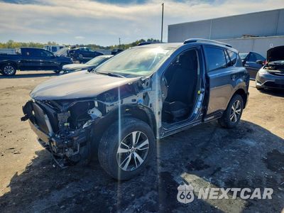 2017 TOYOTA RAV4 XLE JTMRFREV6HJ108353 - główne zdjęcie licytacji z USA - miniatura