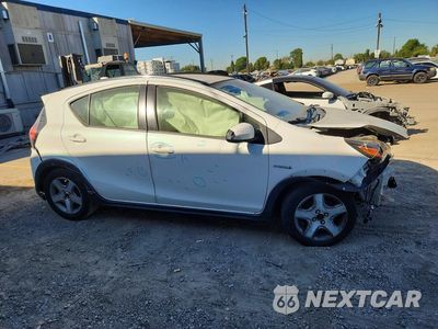 Czwarte zdjęcie samochodu z boku: 2018 TOYOTA PRIUS C TWO VIN:JTDKDTB30J1603337 - miniatura