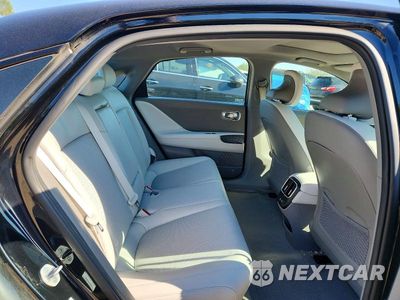 Zdjęcie 10 z 12 samochodu: 2023 HYUNDAI IONIQ 6 LIMITED VIN:KMHM54AA4PA040017 - miniatura