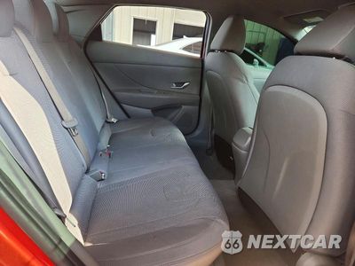 Zdjęcie 10 z 12 samochodu: 2023 HYUNDAI ELANTRA SE VIN:5NPLL4AG3PH101389 - miniatura