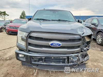 Piąte zdjęcie samochodu w środku: 2017 FORD F150 SUPERCREW VIN:1FTEW1EP2HFB64956 - miniatura