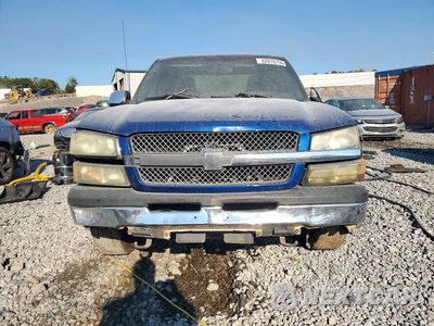 Piąte zdjęcie samochodu w środku: 2004 CHEVROLET SILVERADO C1500 VIN:1GCEC19T04Z282948 - miniatura