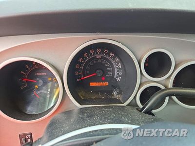 Zdjęcie 9 z 12 samochodu: 2007 TOYOTA TUNDRA SR5 VIN:5TFBT54177X006511 - miniatura