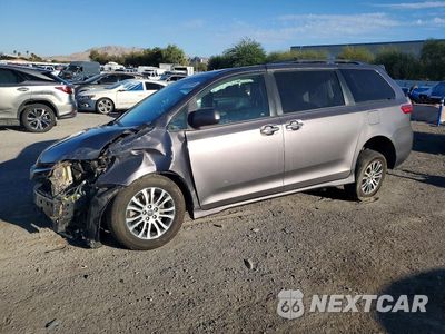 2019 TOYOTA SIENNA XLE 8-PASSENGER 5TDYZ3DC6KS006495 - główne zdjęcie licytacji z USA - miniatura