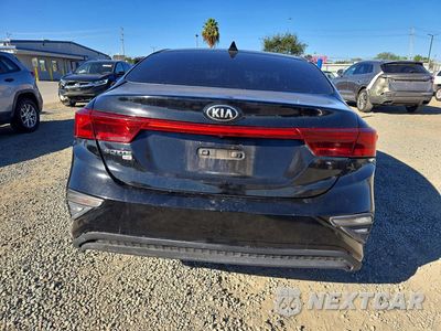 Zdjęcie 6 z 12 samochodu: 2020 KIA FORTE FE VIN:3KPF24AD3LE192829 - miniatura
