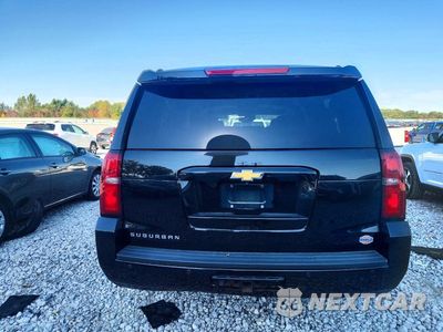Zdjęcie 6 z 13 samochodu: 2016 CHEVROLET SUBURBAN K1500 LT VIN:1GNSKHKC3GR341933 - miniatura