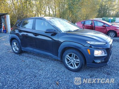 Czwarte zdjęcie samochodu z boku: 2019 HYUNDAI KONA SE VIN:KM8K12AA1KU261136 - miniatura