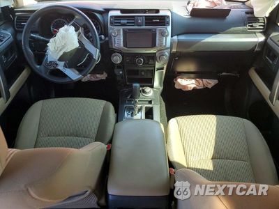 Zdjęcie 8 z 13 samochodu: 2018 TOYOTA 4RUNNER SR5 VIN:JTEBU5JR6J5541867 - miniatura