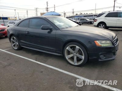 Czwarte zdjęcie samochodu z boku: 2012 AUDI A5 PRESTIGE VIN:WAUWFAFR6CA003923 - miniatura