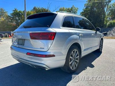 Trzecie zdjęcie samochodu z tyłu: 2019 AUDI Q7 VIN:WA1LAAF75KD042321 - miniatura
