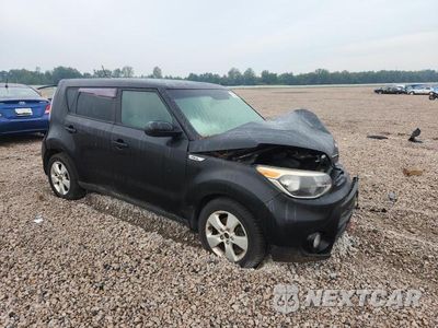 Czwarte zdjęcie samochodu z boku: 2018 KIA SOUL BASE VIN:KNDJN2A24J7890593 - miniatura