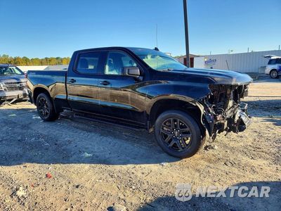 Czwarte zdjęcie samochodu z boku: 2021 CHEVROLET SILVERADO K1500 CUSTOM VIN:1GCPYBEK2MZ255280 - miniatura
