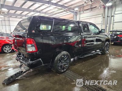 Trzecie zdjęcie samochodu z tyłu: 2022 RAM 1500 BIG HORN/LONE STAR VIN:1C6SRFBT4NN154401 - miniatura