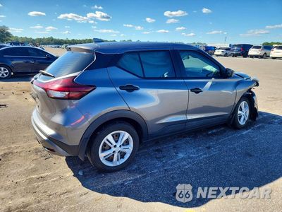 Trzecie zdjęcie samochodu z tyłu: 2021 NISSAN KICKS S VIN:3N1CP5BV0ML556125 - miniatura