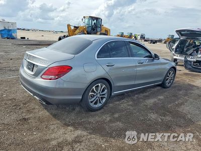 Trzecie zdjęcie samochodu z tyłu: 2016 MERCEDES-BENZ C 300 VIN:55SWF4JB9GU152398 - miniatura