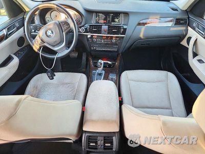 Zdjęcie 8 z 13 samochodu: 2016 BMW X3 XDRIVE28I VIN:5UXWX9C56G0D66123 - miniatura