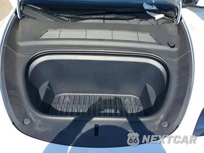 Zdjęcie 11 z 12 samochodu: 2025 TESLA MODEL Y VIN:7SAYGDEE6SF276376 - miniatura