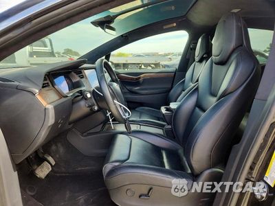 Zdjęcie 7 z 13 samochodu: 2018 TESLA MODEL X VIN:5YJXCAE26JF124489 - miniatura