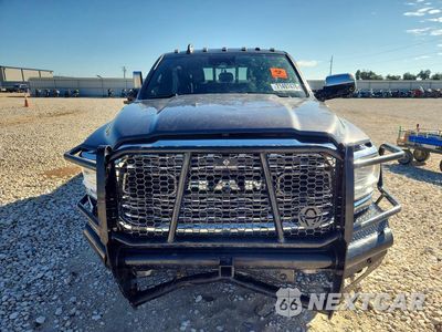 Piąte zdjęcie samochodu w środku: 2022 RAM 3500 LIMITED VIN:3C63R3PL7NG192628 - miniatura