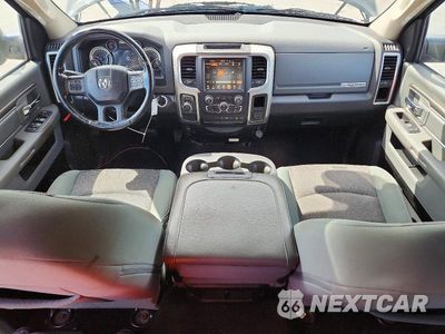 Zdjęcie 8 z 12 samochodu: 2017 RAM 1500 SLT VIN:1C6RR6TT7HS542418 - miniatura