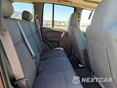 Zdjęcie 10 z 12 samochodu: 2005 JEEP LIBERTY RENEGADE VIN:1J4GL38K55W514972 - miniatura