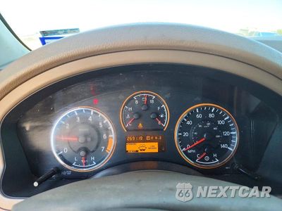 Zdjęcie 9 z 13 samochodu: 2013 NISSAN ARMADA SV VIN:5N1AA0NDXDN615558 - miniatura