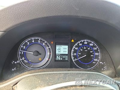 Zdjęcie 9 z 13 samochodu: 2015 INFINITI Q40 BASE VIN:JN1CV6AR5FM520388 - miniatura