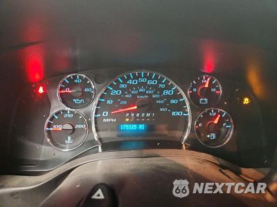 Zdjęcie 9 z 13 samochodu: 2019 CHEVROLET EXPRESS 2500 CARGO DELIVERY VAN VIN:1GCWGAFG0K1363010 - miniatura