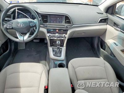 Zdjęcie 8 z 12 samochodu: 2020 HYUNDAI ELANTRA SEL VIN:5NPD84LFXLH608309 - miniatura