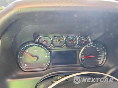 Zdjęcie 9 z 13 samochodu: 2020 CHEVROLET SUBURBAN K1500 LT VIN:1GNSKHKCXLR148897 - miniatura